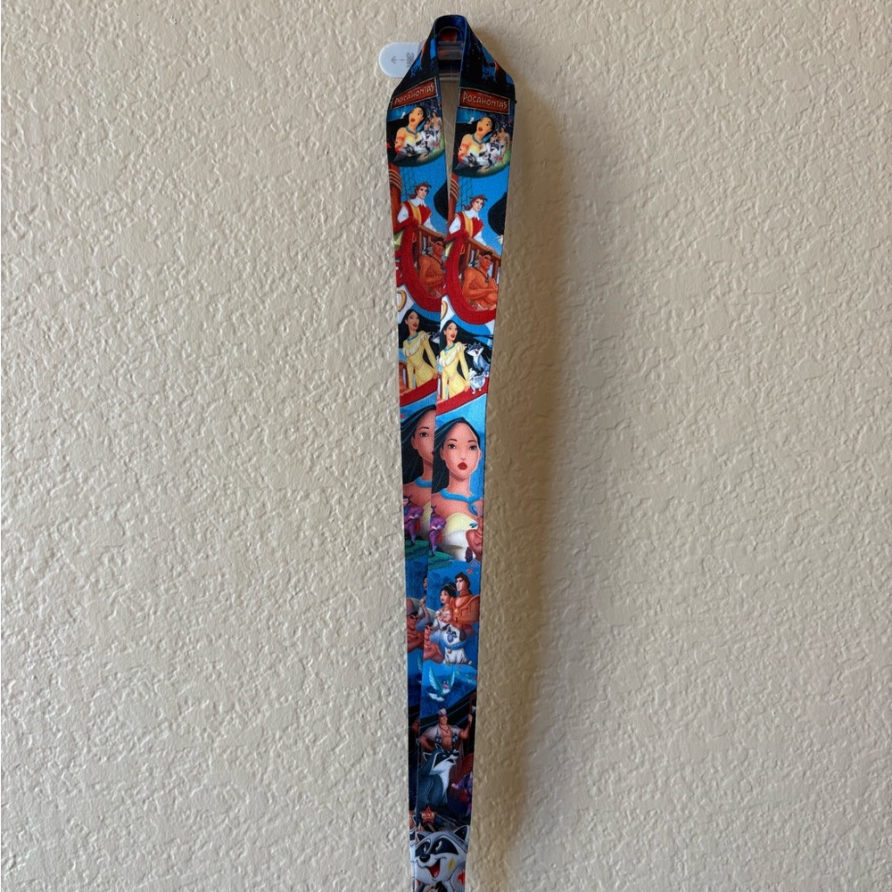 🍂Disney Pocahontas Lanyard - Picture 3 of 4